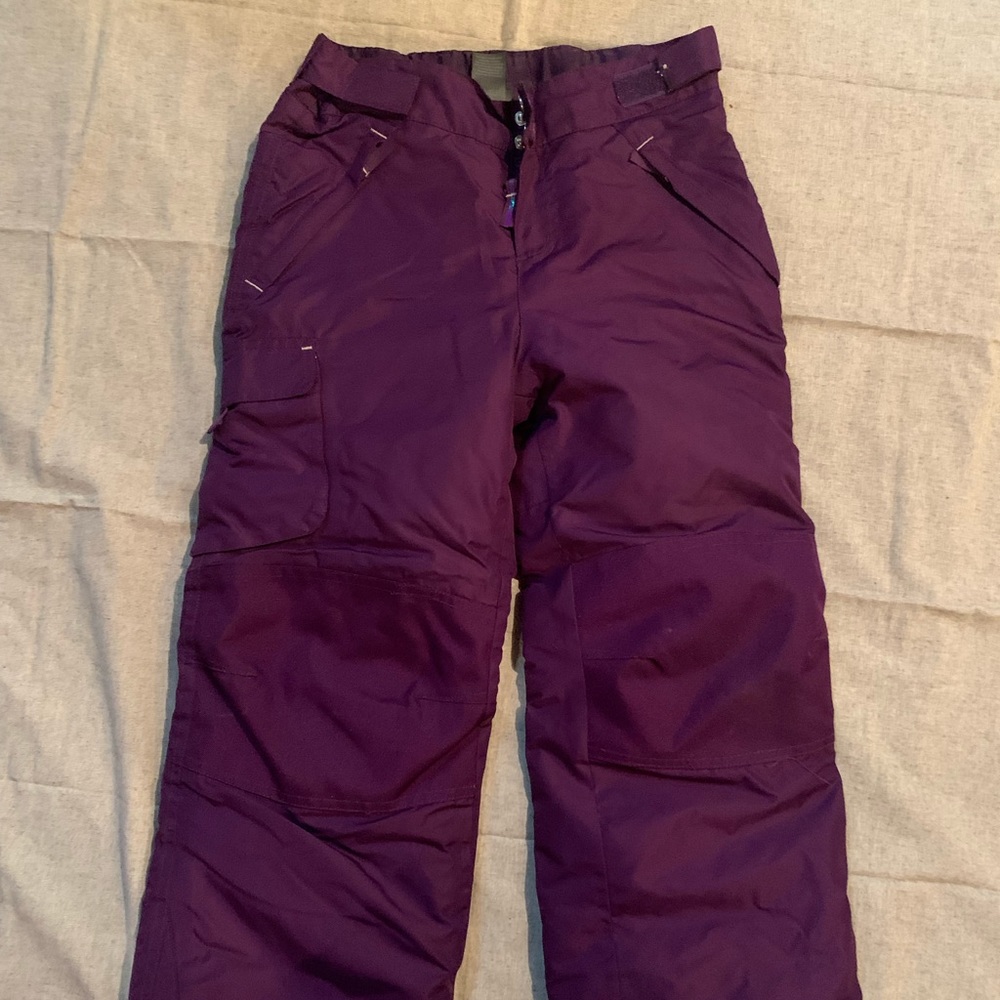 Girls Snowpants w/ free hat/scarf combo!